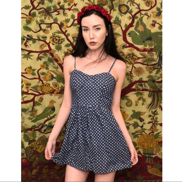 Forever 21 Dresses & Skirts - ✨🌿Cute Polka Dot Mini Dress!🌿✨